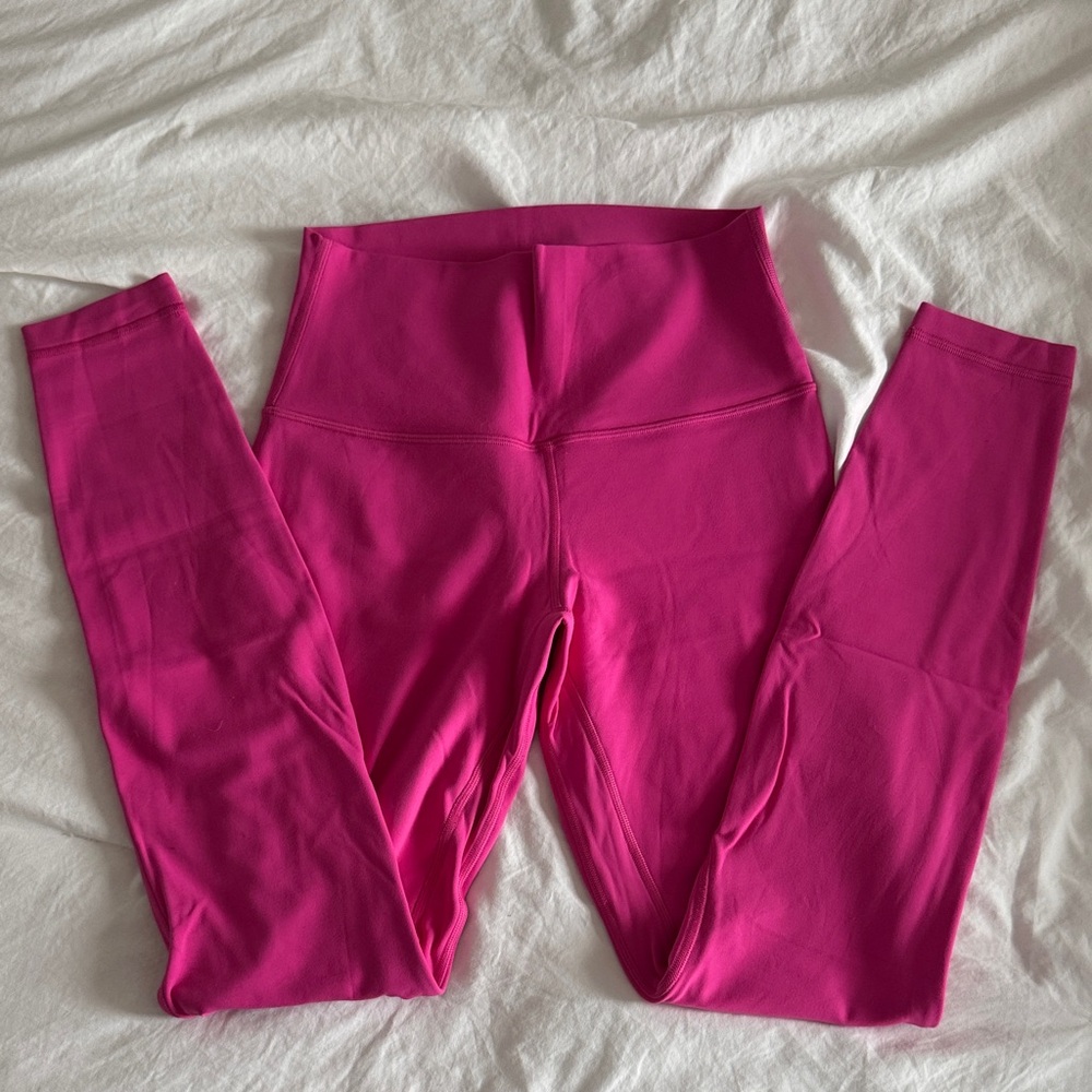 Bright pink lululemon leggings Highwaisted